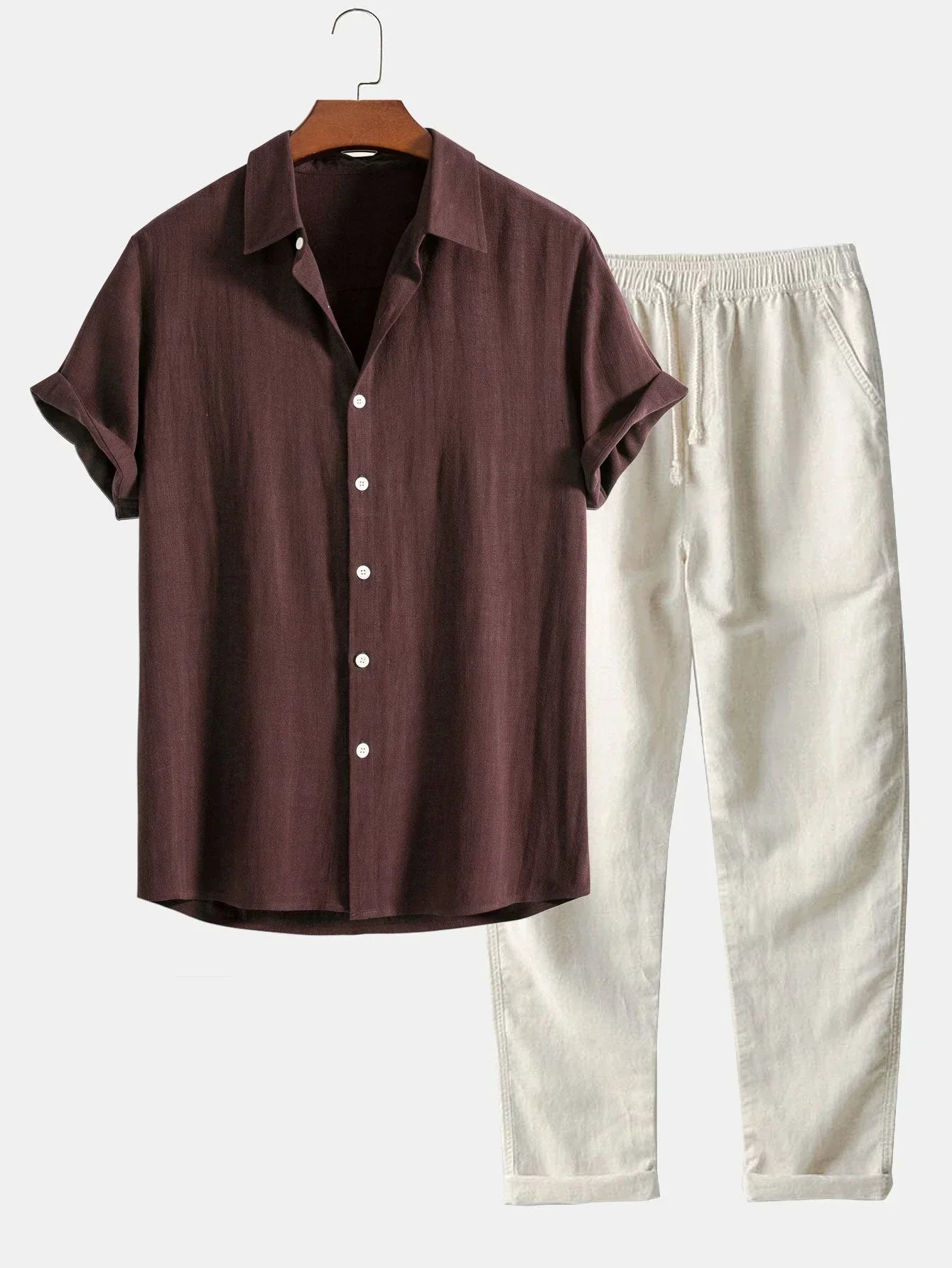 Completo estivo uomo in lino con camicia e pantaloni dal taglio comodo