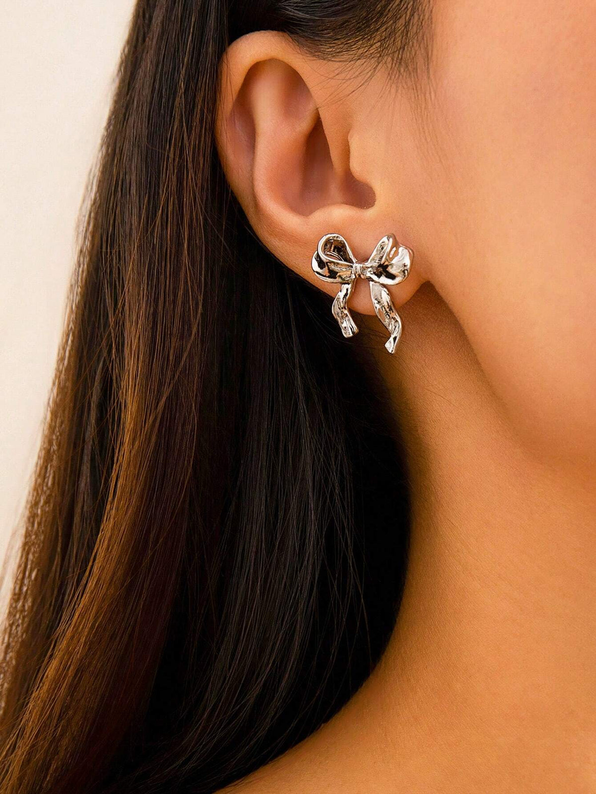 Women’s Sculpted Bow Stud Earrings – Gold-Tone Ribbon Design with Sterling Silver Posts for Everyday and Occasion Wear