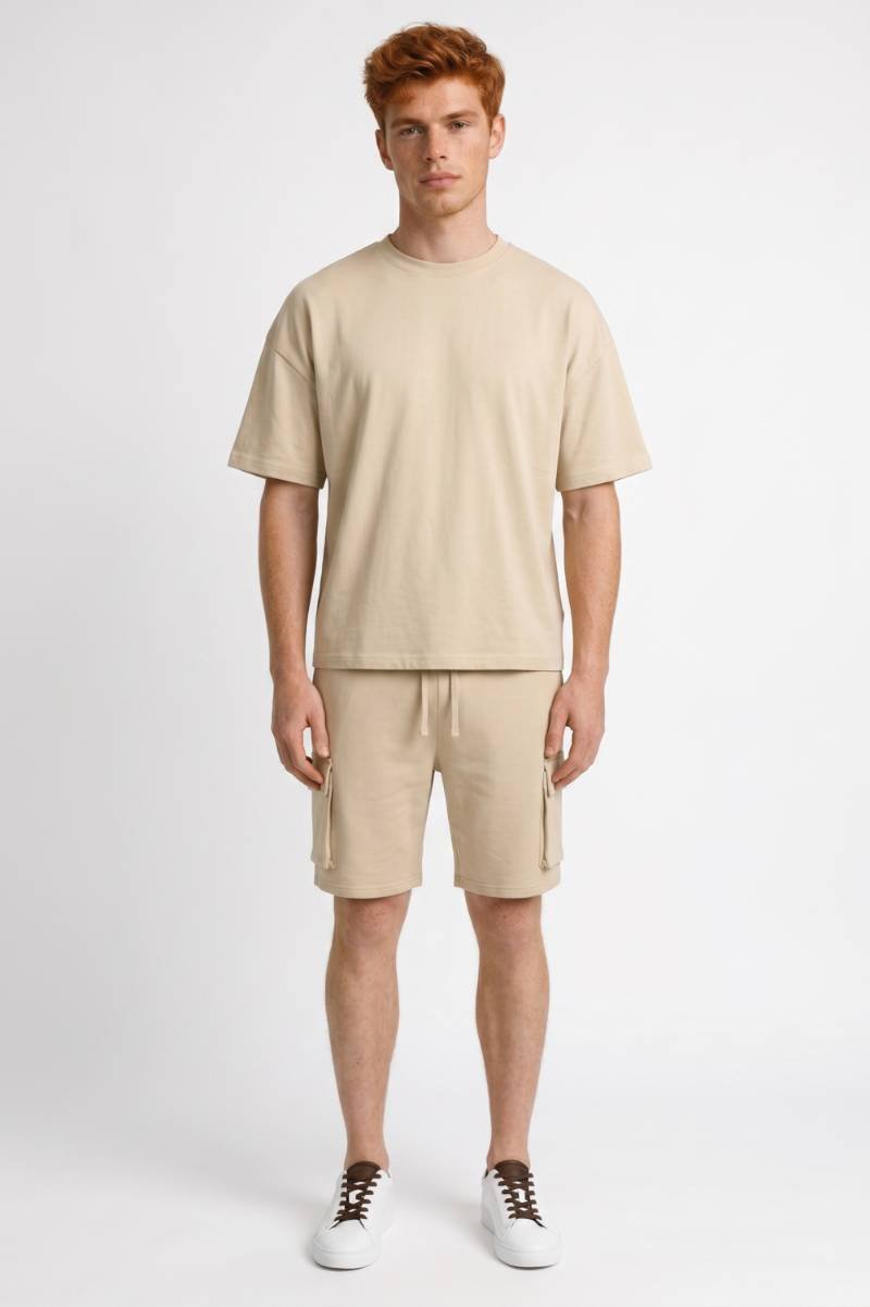 Herresæt med oversized T-shirt og cargoshorts