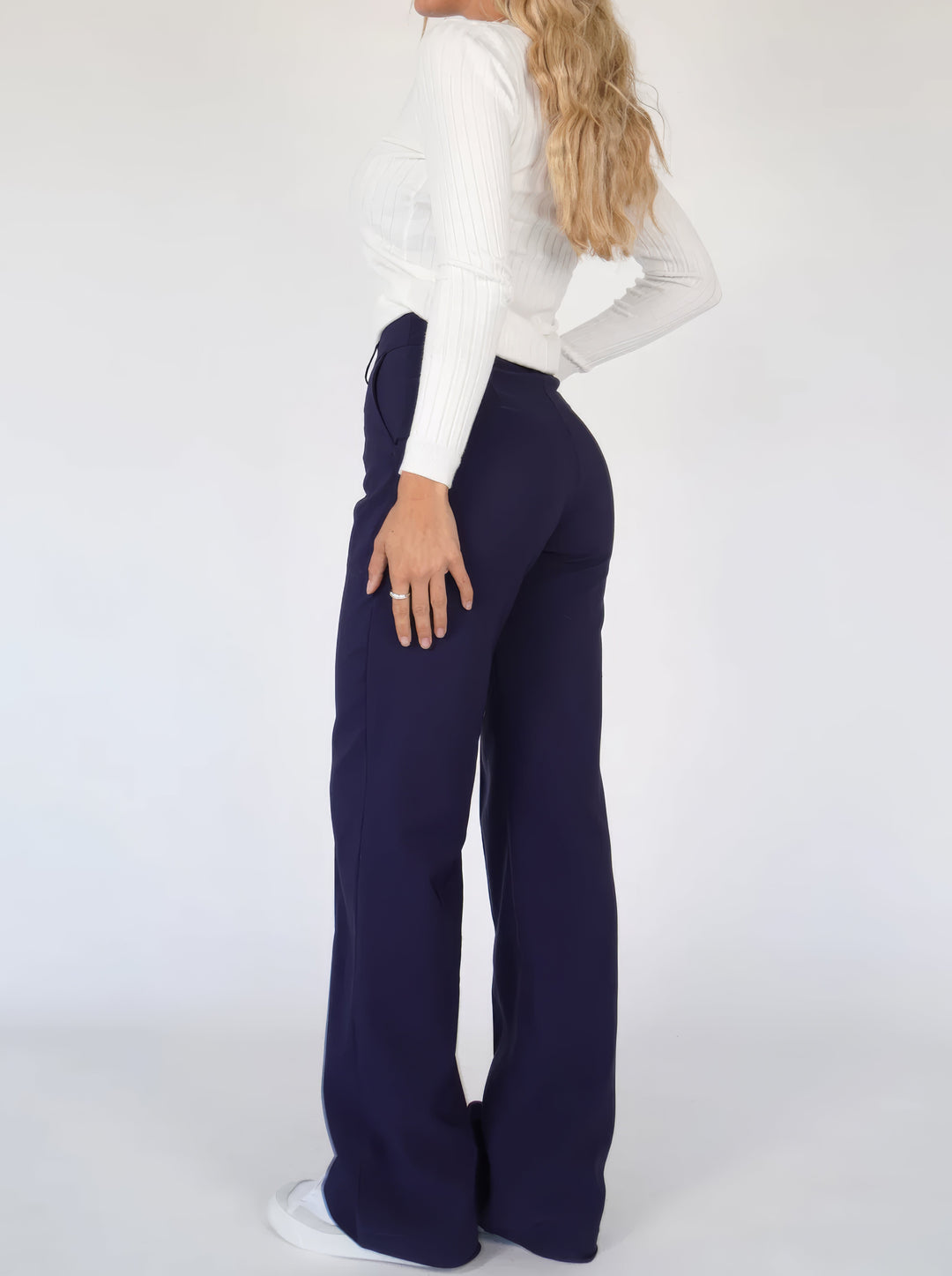 Pantaloni sartoriali da donna a vita alta e gamba larga - modello lungo e leggero con cuciture frontali per ufficio, look smart casual, viaggi e uso quotidiano
