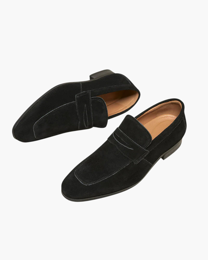 Sapatos de Vestir Masculinos em Camurça com Estilo Penny Loafers e Perfil Baixo Elegante