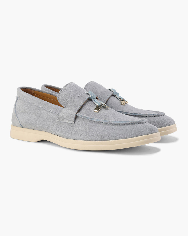Mocassini da donna in camoscio con nappine, eleganti slip-on piatti