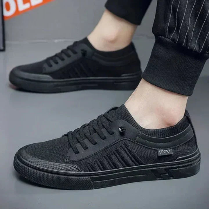 Men’s Breathable Low-Top Sneakers – Lace-Up Casual Trainers with Textured Panels for Everyday Summer and City Wear