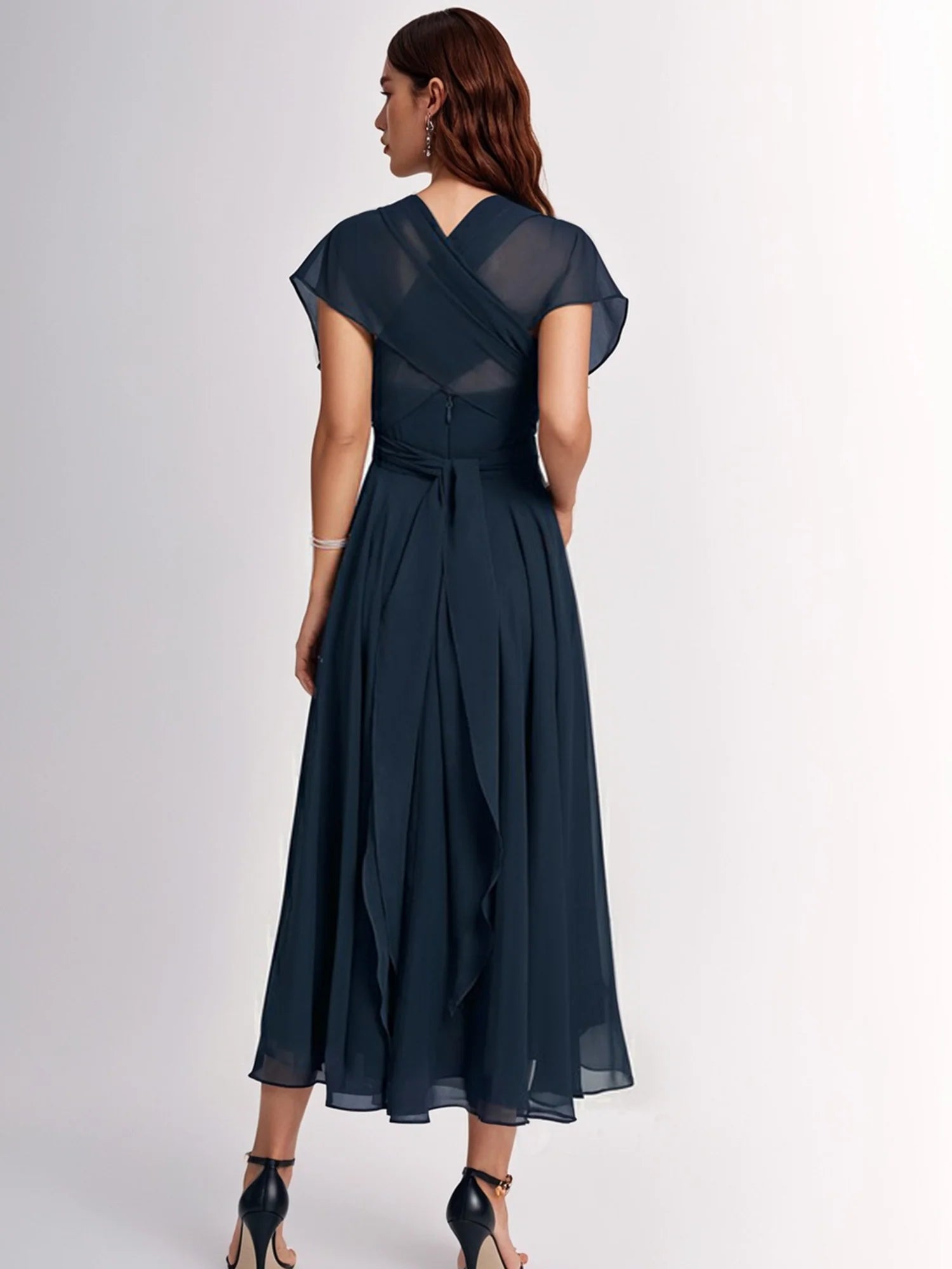 Abito midi da donna in chiffon con scollo a V e vita arricciata