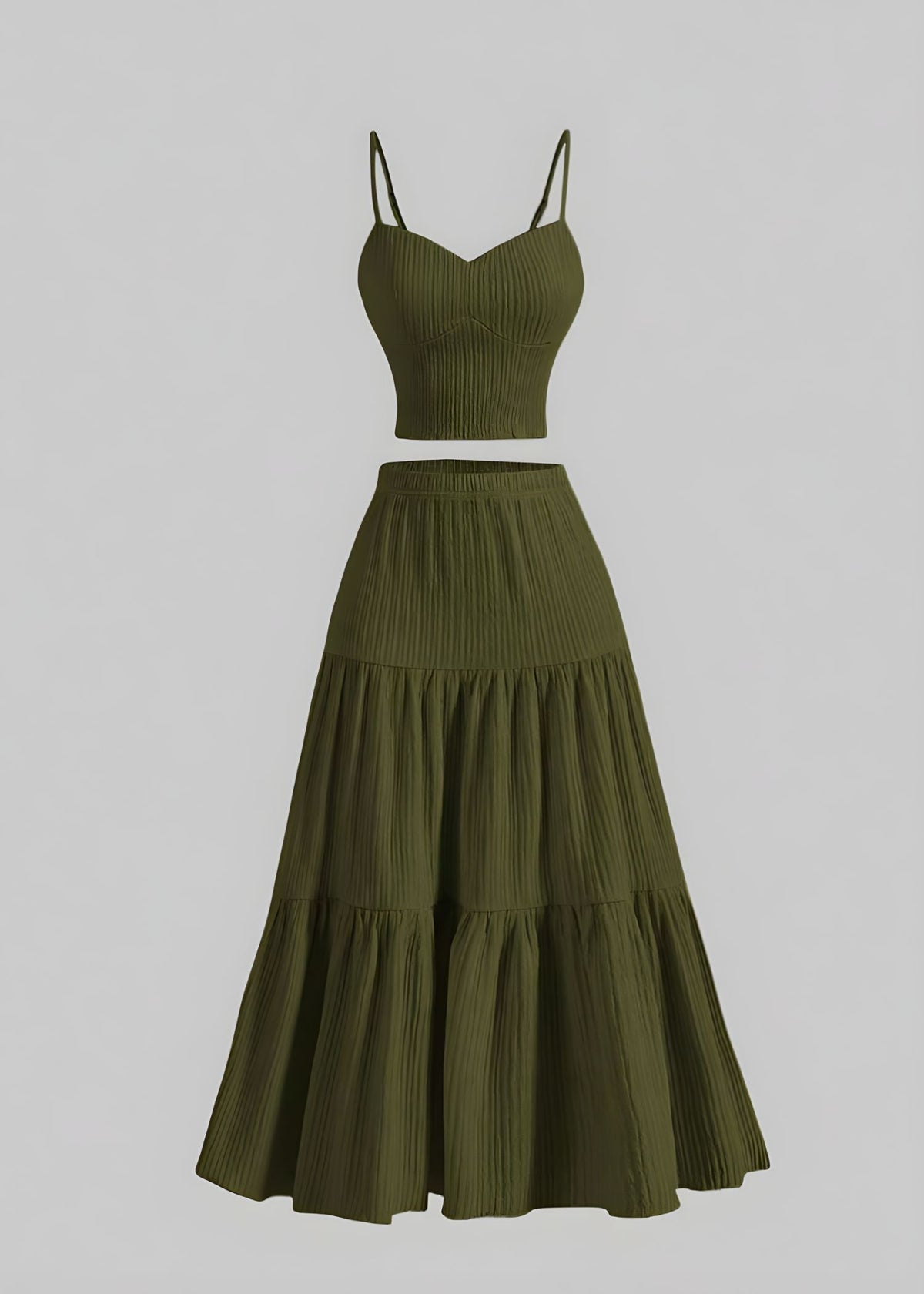 Tweedelige zomerset voor dames van structuurbreisel - aansluitende crop top met bandjes en gelaagde maxirok met hoge taille voor een casual vakantielook