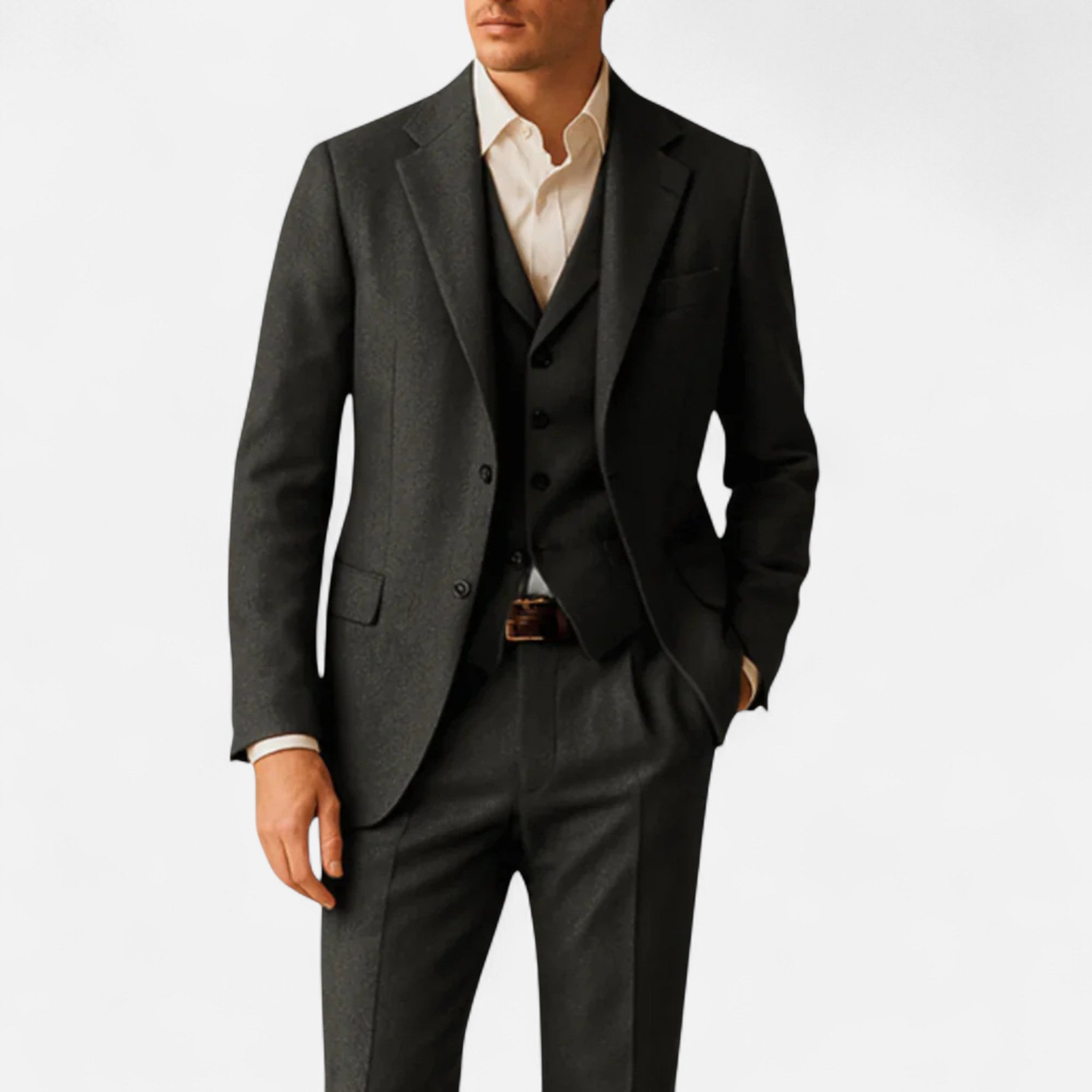 Valmonti | Men’s Vintage Three-Piece Suit