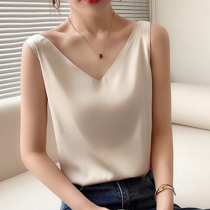 Top de cetim feminino sem mangas e com decote em V – estilo elegante de verão para o escritório e para a noite