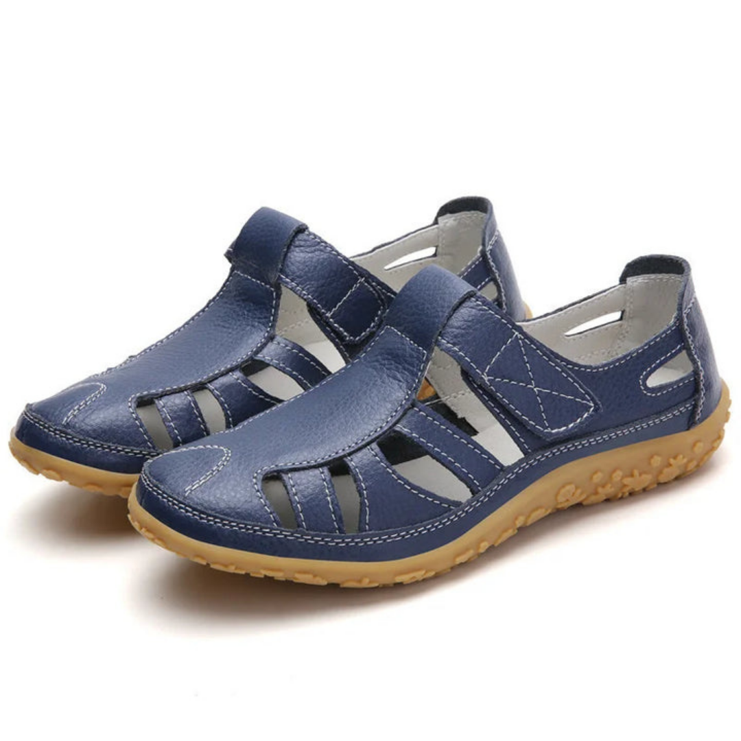 Damen-Sandalen mit geschlossener Zehenpartie und verstellbarem Riemen – Lässige Schuhe mit Aussparungen für jeden Sommertag
