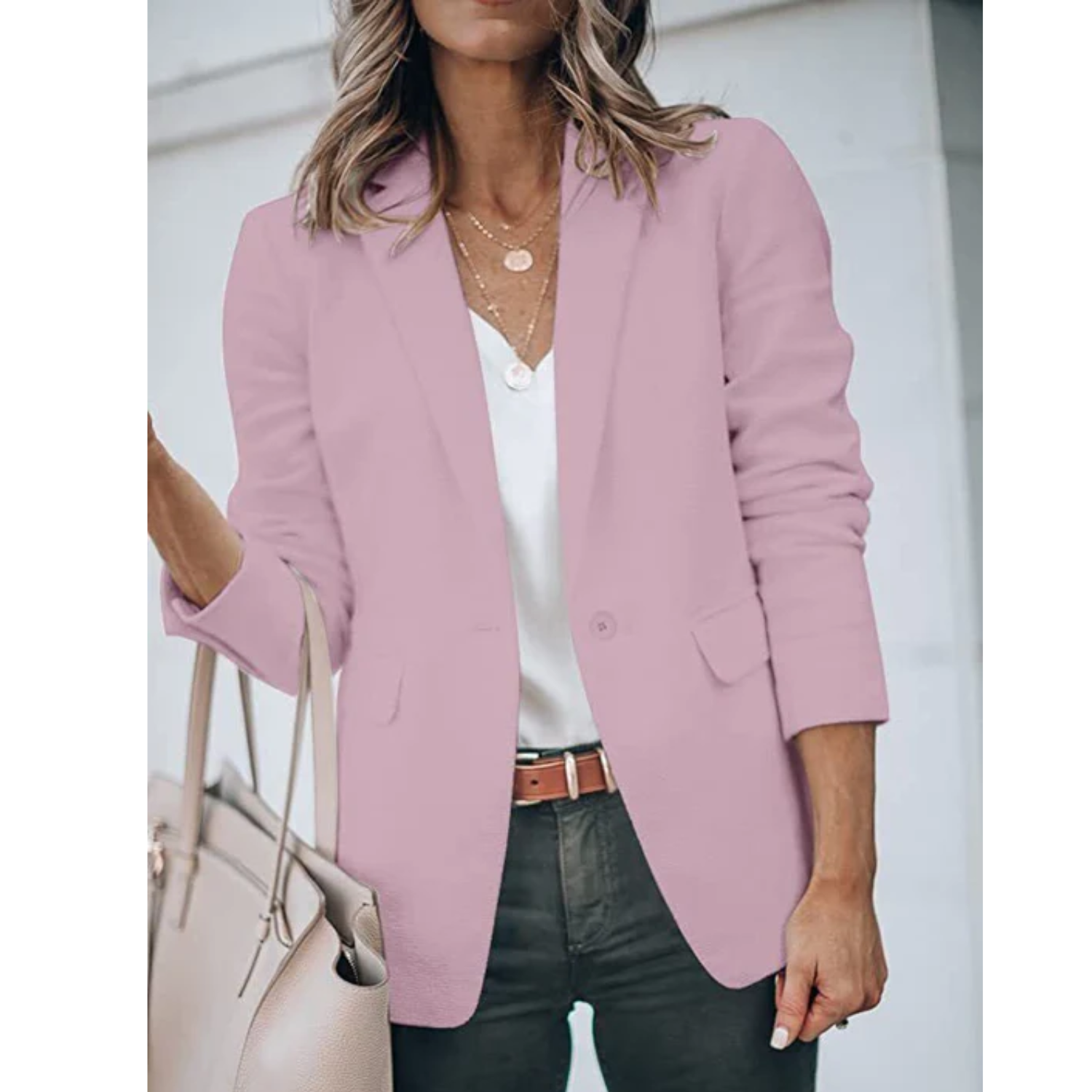 Dámské lehké kancelářské sako bez zapínání – elegantní vrstva na míru do práce i pro smart casual styl