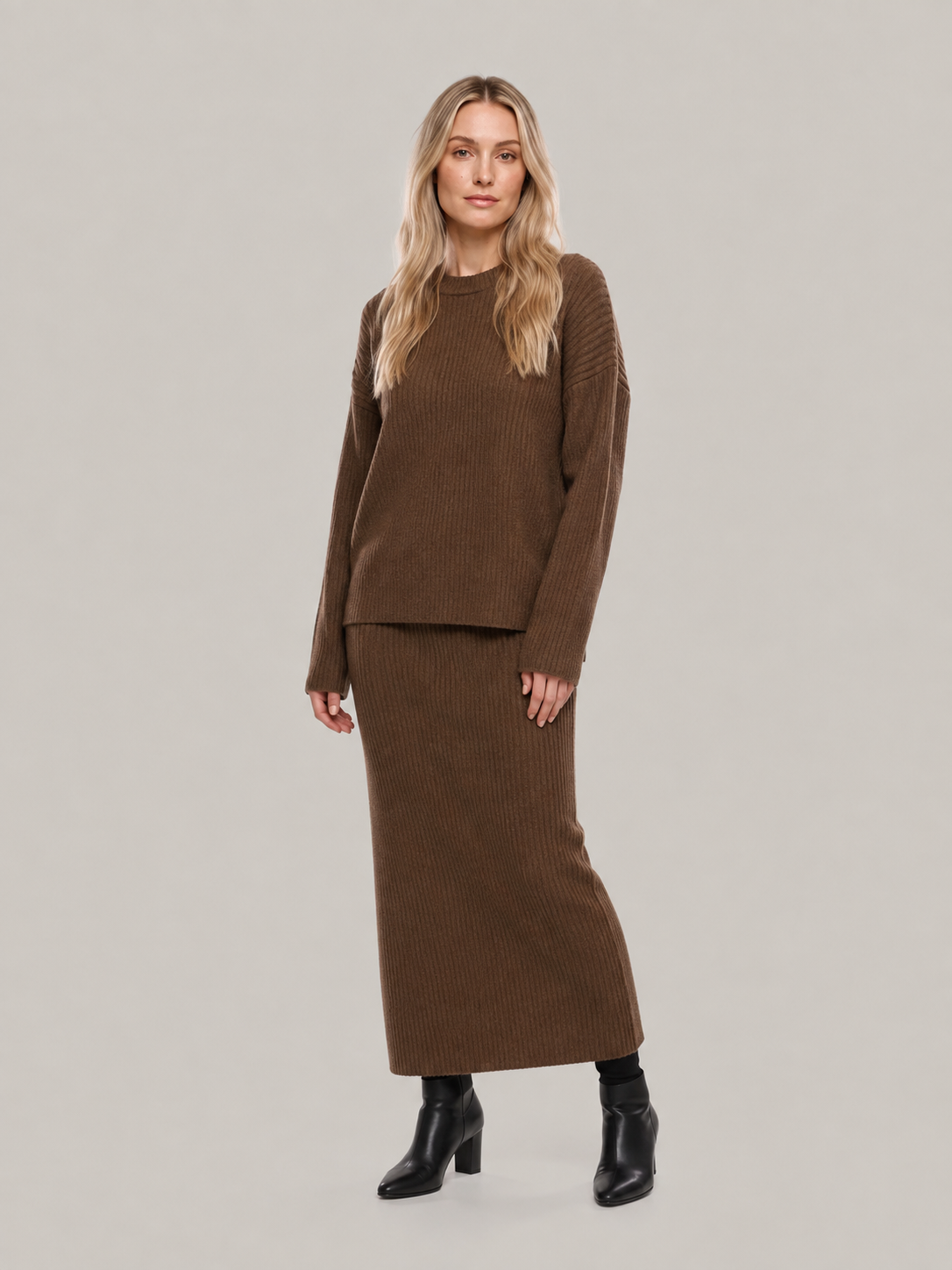 Conjunto de dos piezas de punto acanalado para mujer - Suéter holgado de cuello redondo con falda larga entallada para el otoño