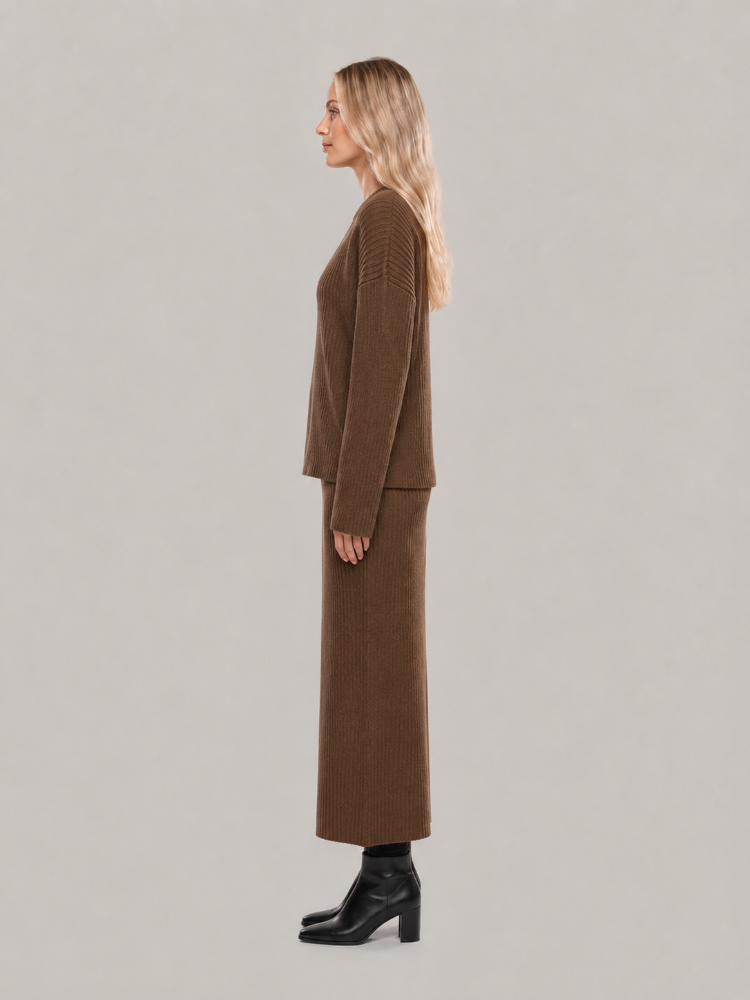 Conjunto de dos piezas de punto acanalado para mujer - Suéter holgado de cuello redondo con falda larga entallada para el otoño