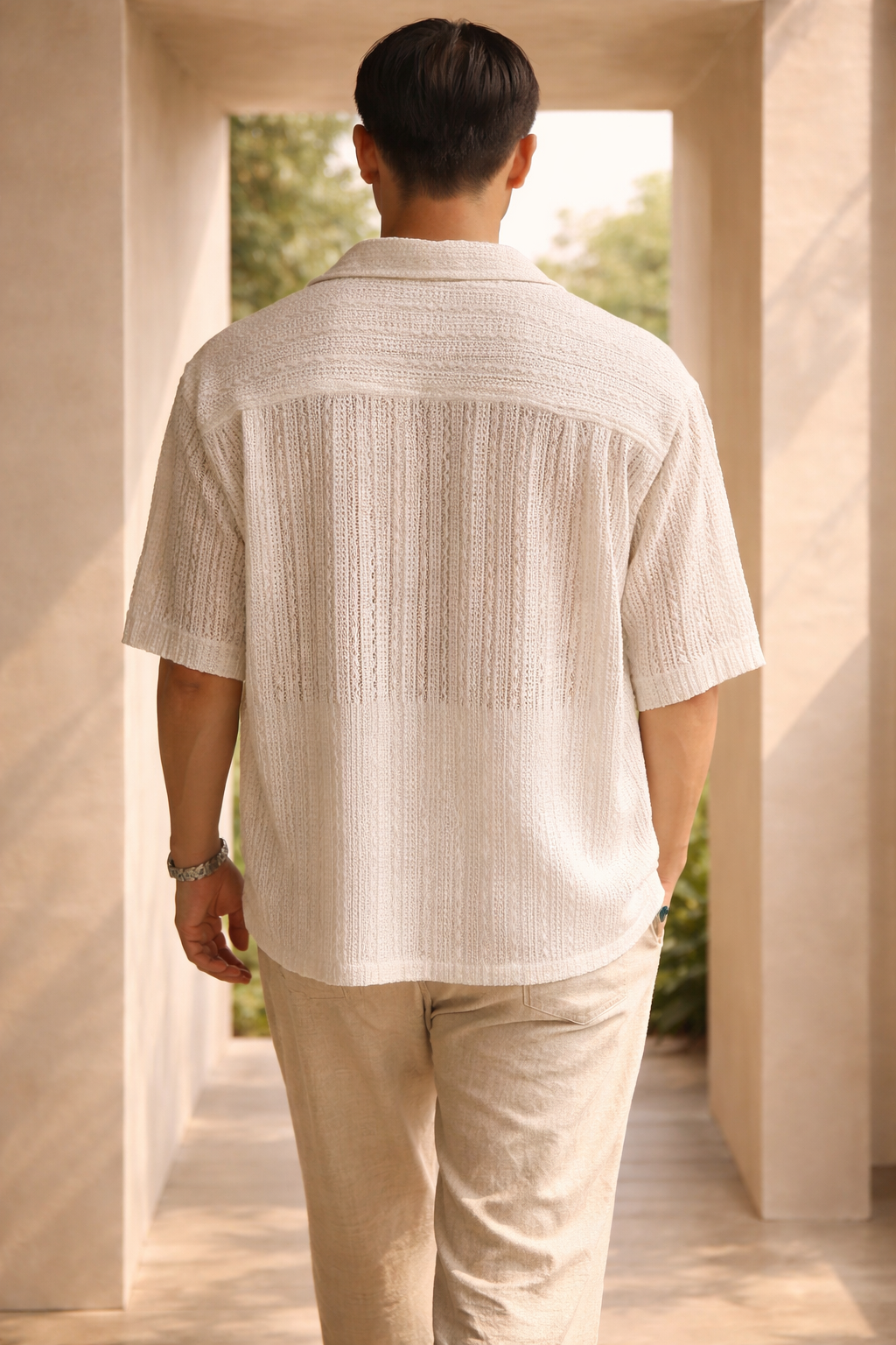 Men’s Textured Open Knit Short Sleeve Button-Up Shirt