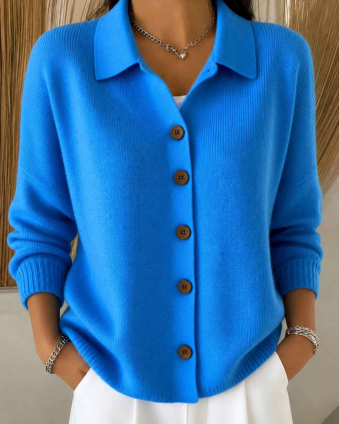 Women’s Relaxed Polo-Collar Cardigan – Lightweight Button-Up Knit for Office and Travel