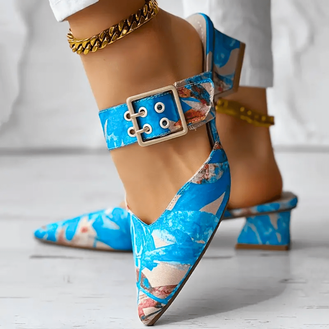 Décolleté donna design elegante e alla moda, comode e raffinate per occasioni di festa
