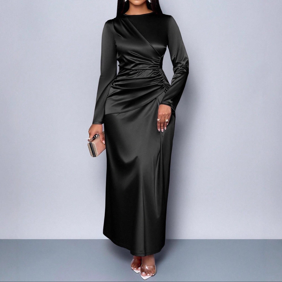 Vestido Maxi de Cetim com Manga Comprida e Cintura Fruncida para Mulher