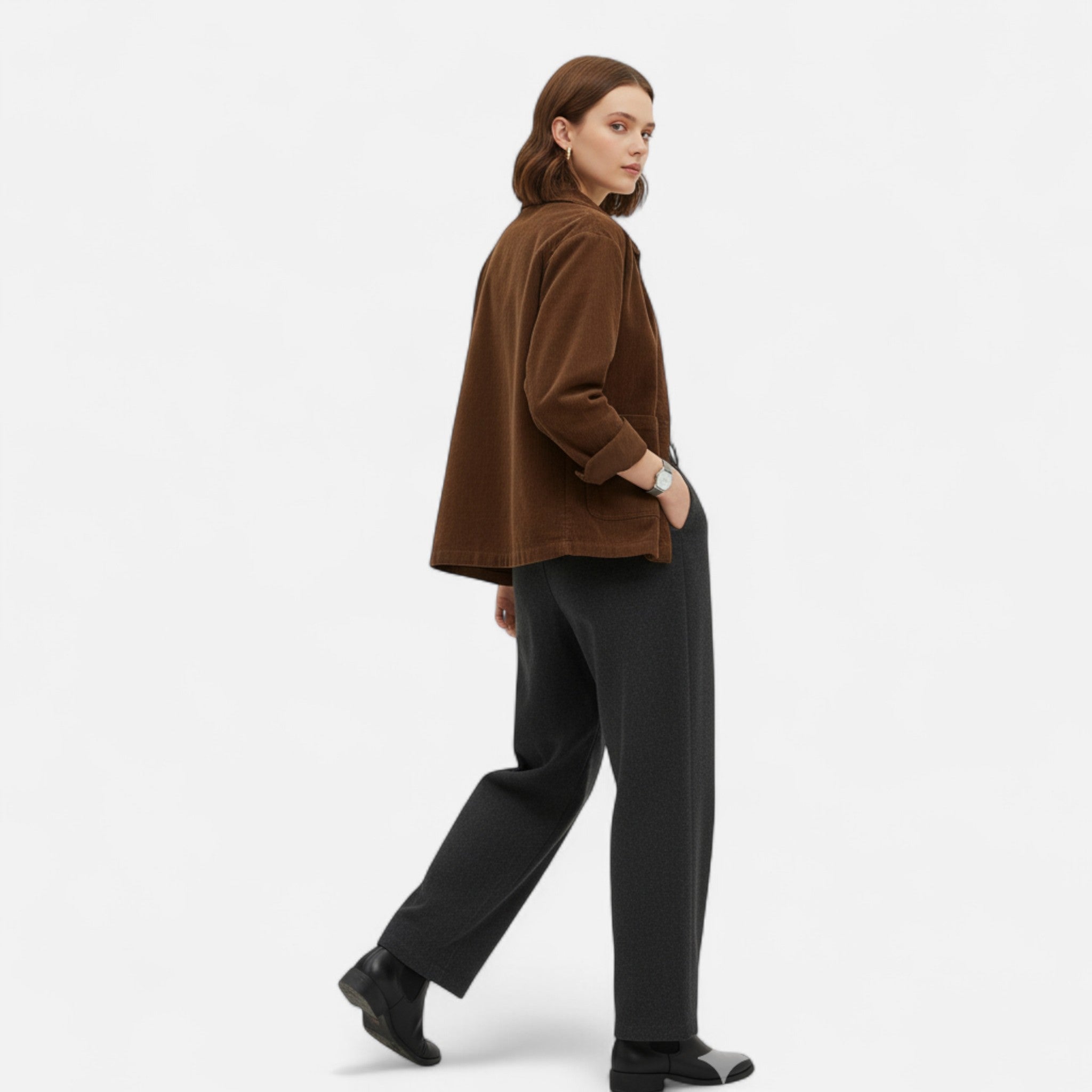 Valmonti | Women’s Short Casual Jacket – Effortless Elegance