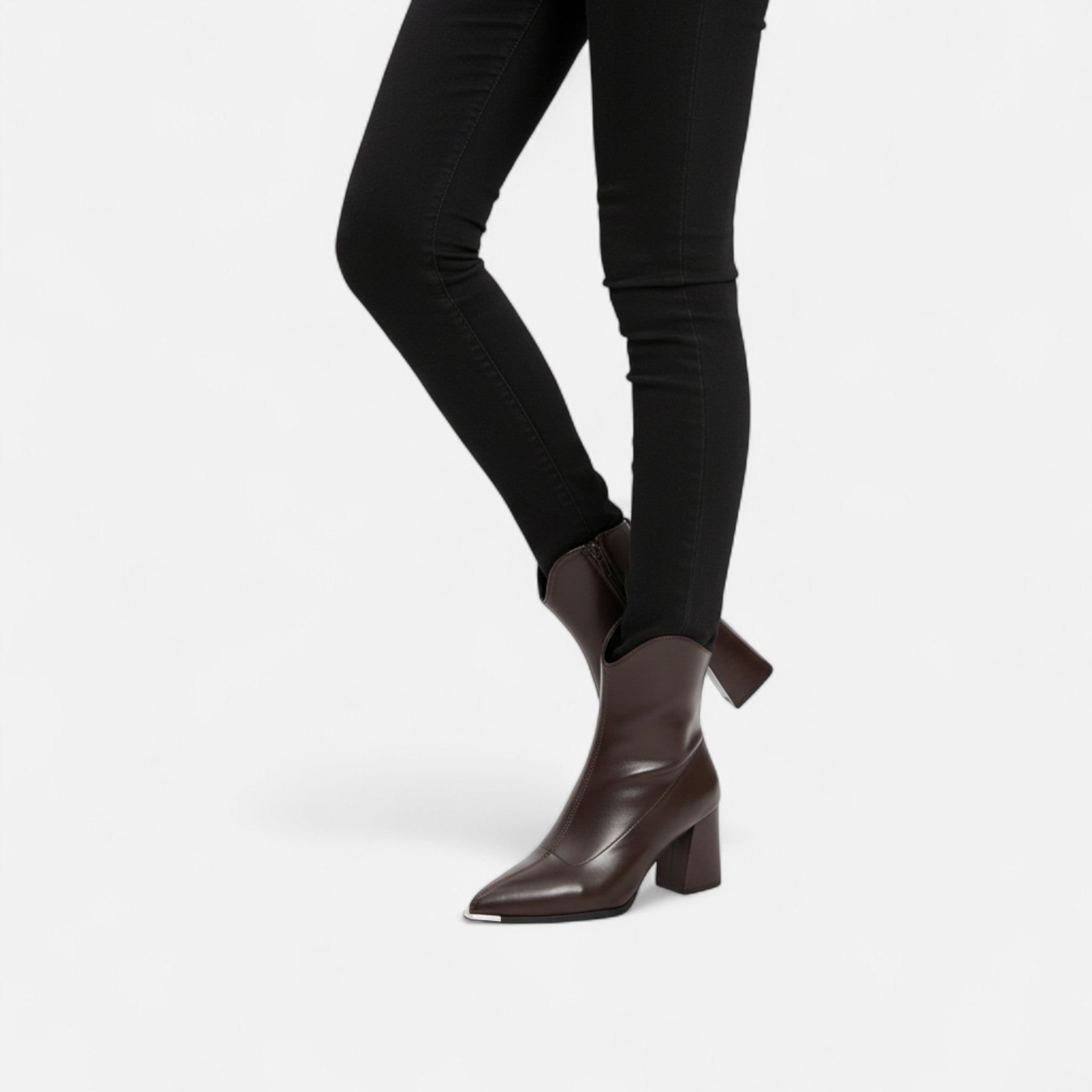 Valmonti | Women’s Chelsea Boots – Pointed-Toe Leather Elegance