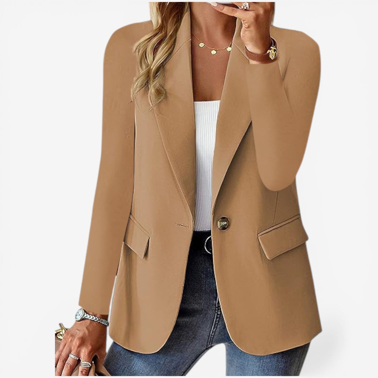 Dámské sako s výraznou klopou – elegantní vrstva s jedním knoflíkem do kanceláře i pro smart casual styl