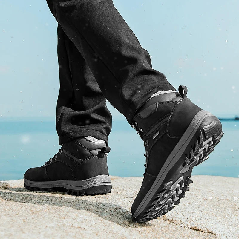 Men’s Waterproof Winter Hiking Boots – Plush-Lined Outdoor Boots with Grippy Sole