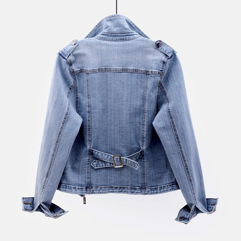 Dames bikerjakke i denim – kort motojakke med lynlåslukning og reverskrave til afslappet hverdagsbrug