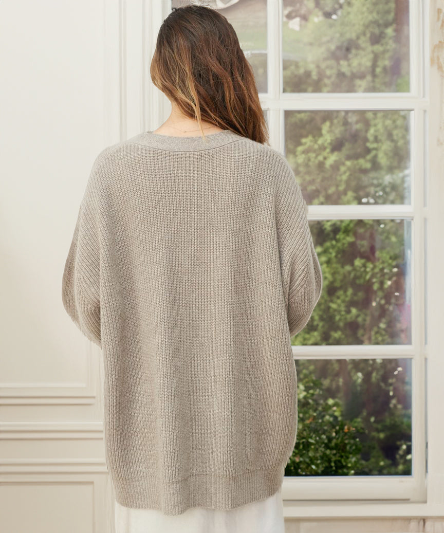Casaco de malha oversized para senhora – camada suave com botões à frente para o escritório e dias descontraídos