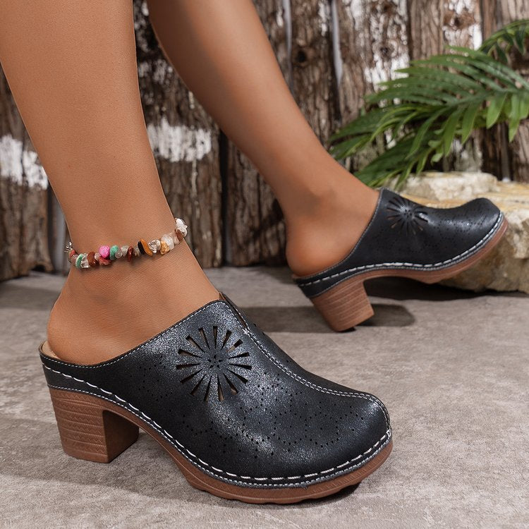 Zuecos destalonados de punta cerrada para mujer con recortes decorativos – Zapatos sin cordones con tacón ancho para looks informales de verano