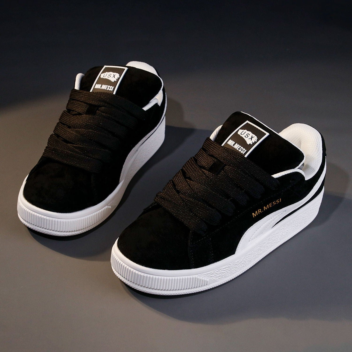 Women’s Suede-Look Court Trainers with Wide Laces – Retro Low-Top Shoes with Textured Soles for Everyday Casual Outfits