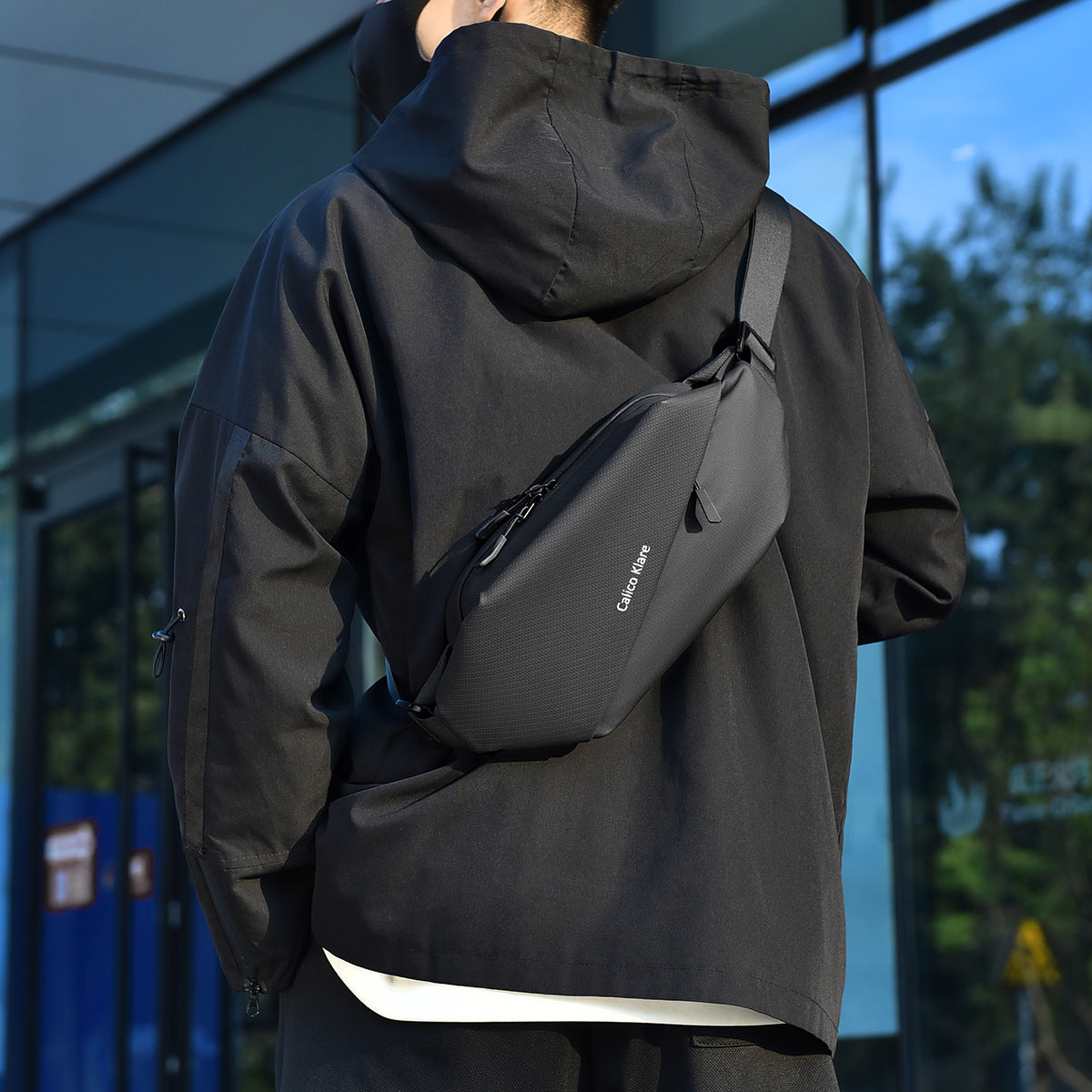 Pánská voděodolná taška přes rameno, lehký městský crossbody cestovní batoh