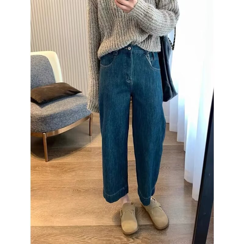 Damejeans med høj talje, kort ben og vide ben i vintage-stil