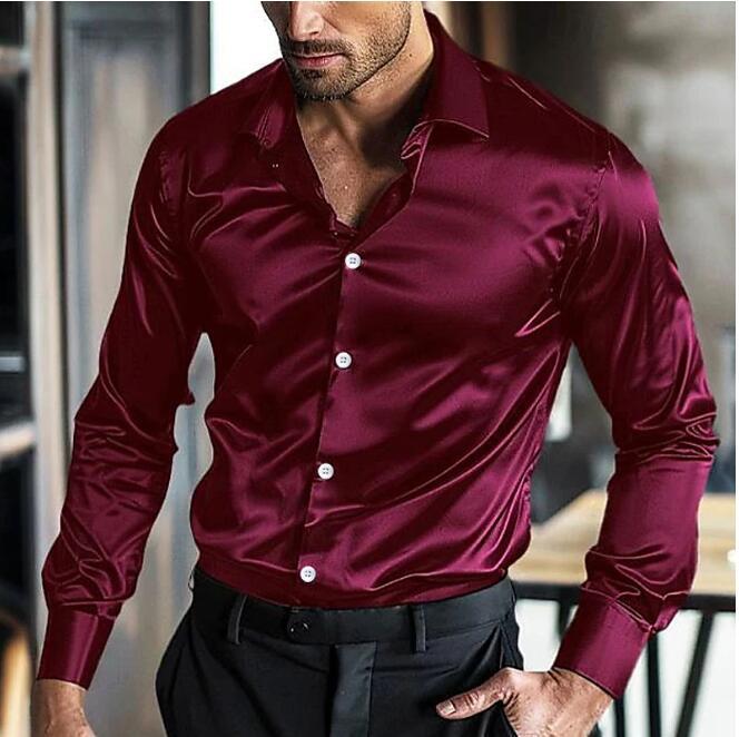 Herreskjorte i satin med knaplukning – slim fit-langærmet skjorte med kontrastknapper til aften- og formelt brug