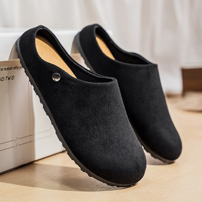 Women’s Closed-Toe Clog Sandals with Suede-Look Upper and Low Sole – Minimalist Slip-On Style for Relaxed Everyday Outfits