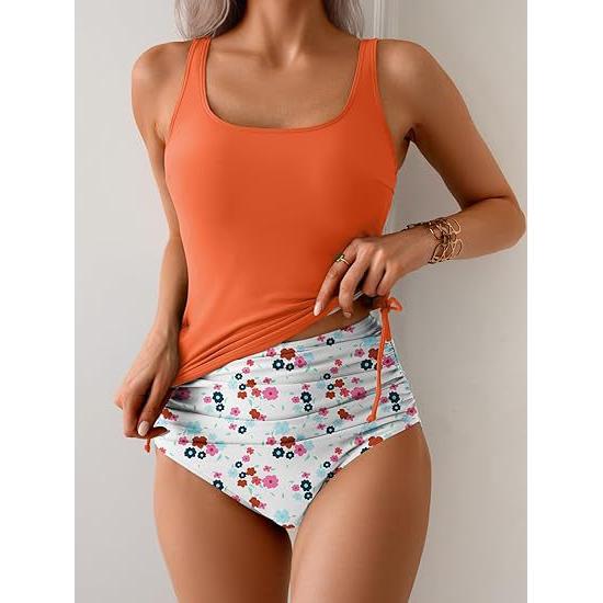 Bikini da donna con top annodato stampato e vita alta arricciata