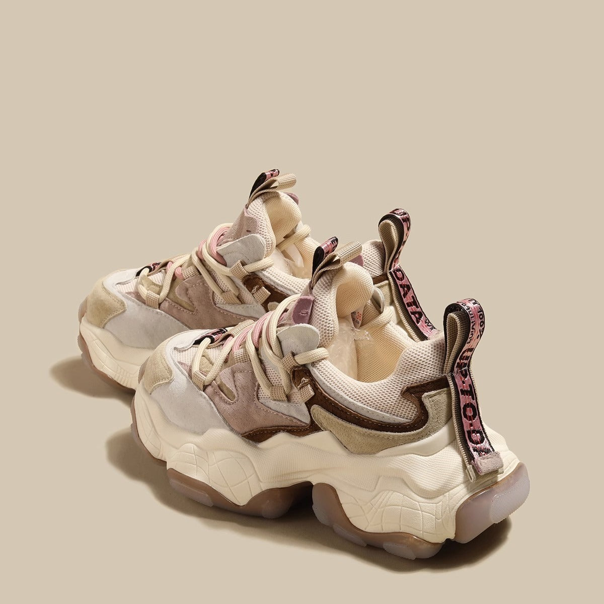 Damskie masywne sneakersy na platformie – przewiewne, sznurowane buty z siateczki i rzeźbioną, grubą podeszwą, na co dzień