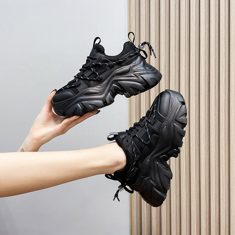 Zapatillas deportivas con plataforma gruesa para mujer y parte superior de malla – Zapatos llamativos con cordones y diseño escultural para looks urbanos