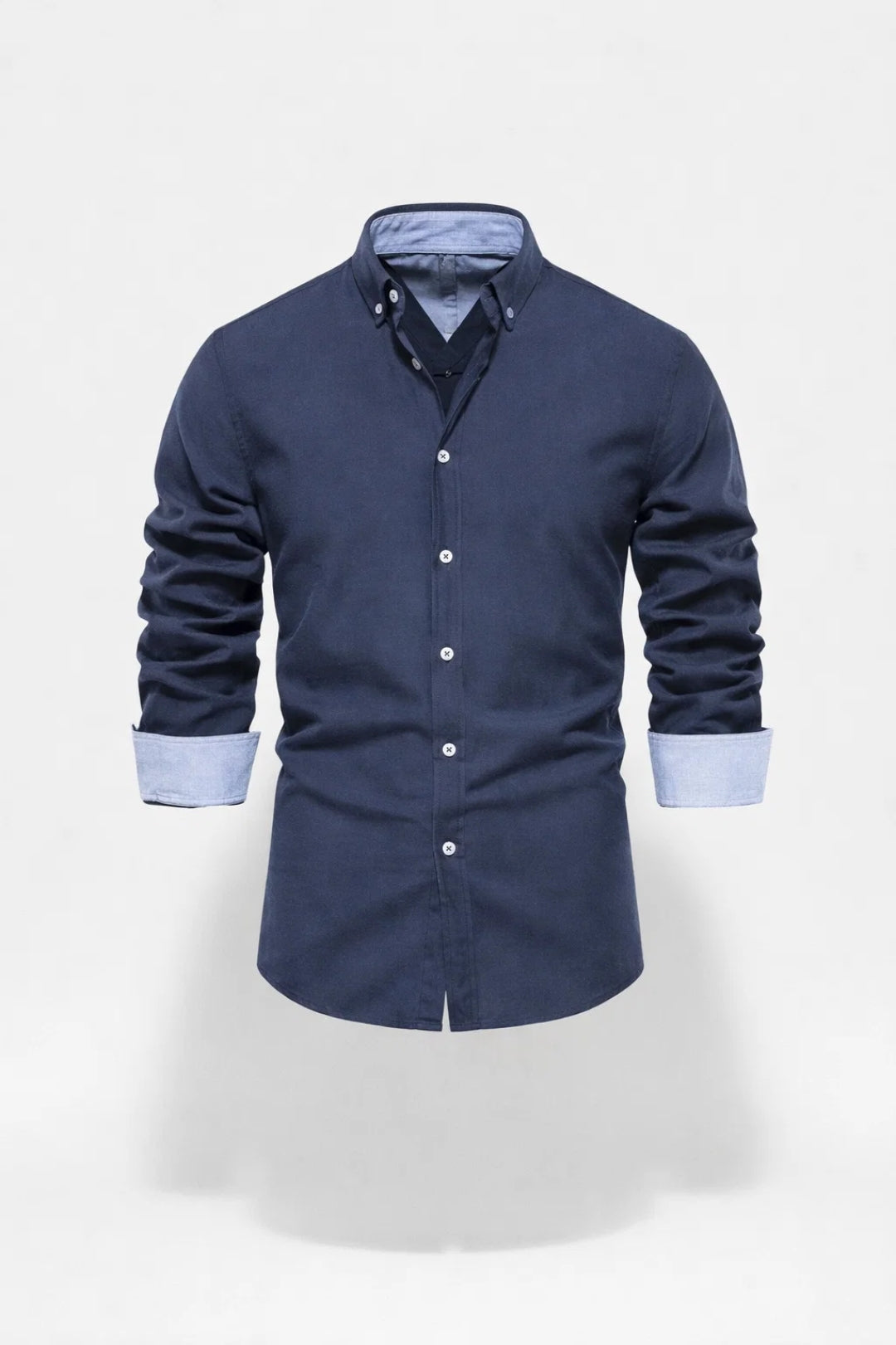 Ανδρικό πουκάμισο slim fit με γιακά κουμπί και μανσέτες σε αντίθεση χρώματος