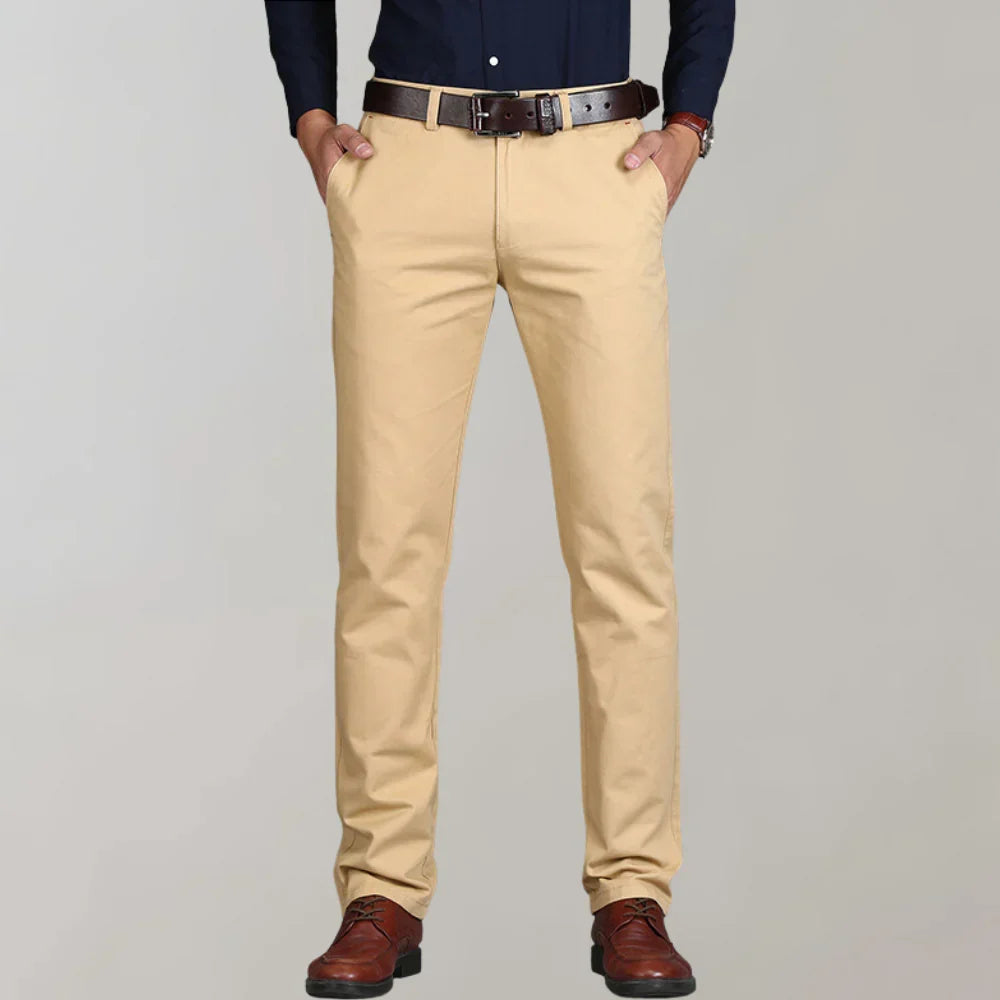 Men’s Slim-Fit Chinos – Refined Everyday Trousers for Smart Casual Wear