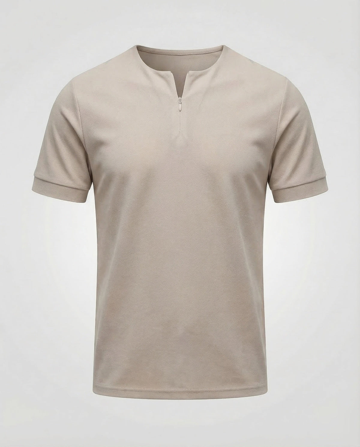 Męski dopasowany T-shirt z krótkim rękawem i zamkiem pod szyją - minimalistyczny letni top do stylizacji smart casual i na weekend