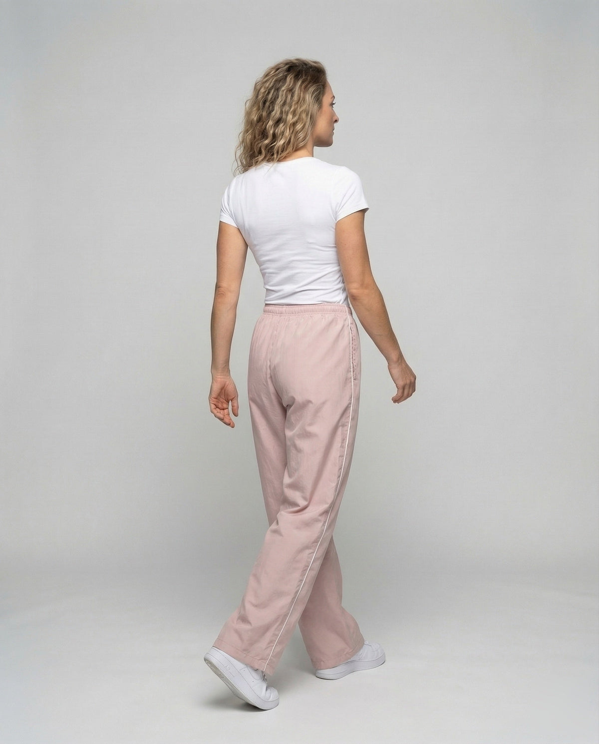 Damestrainingsbroeken met wijde pijpen, elastische tailleband en biezen aan de zijkant – comfortabele stijl in volledige lengte voor reizen en alledaagse casual outfits