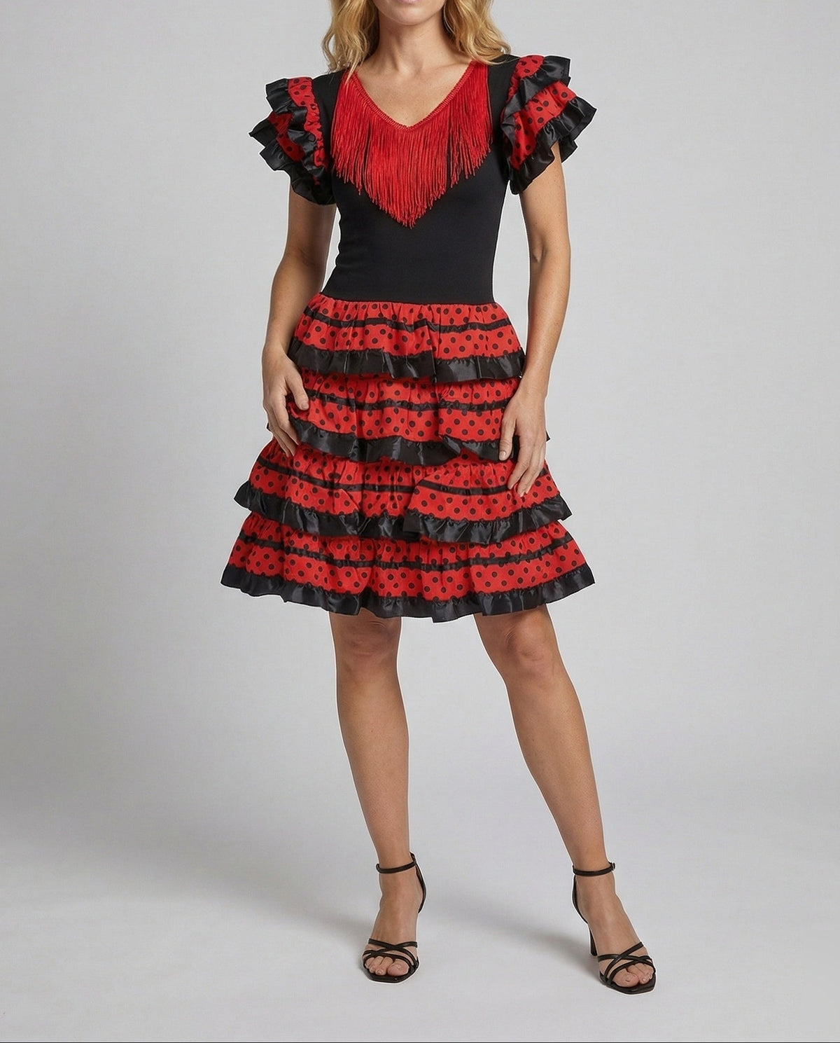 Robe pour femme d'inspiration flamenco avec col en V frangé et jupe à volants étagés - style ajusté pour les fêtes à thème et les événements de danse
