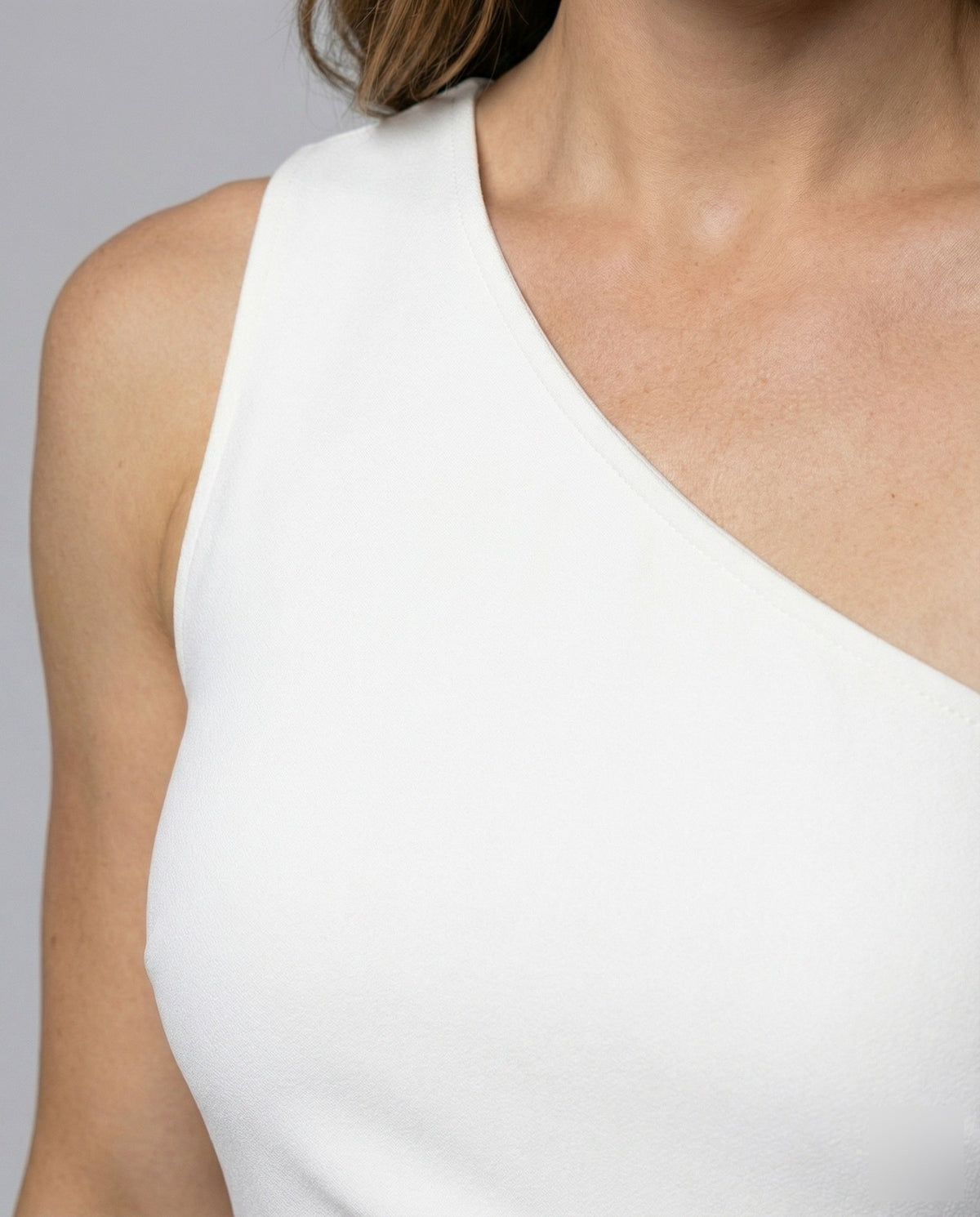 Abito lungo da donna monospalla con volant a cascata e spacco frontale – Abito aderente per le serate eleganti