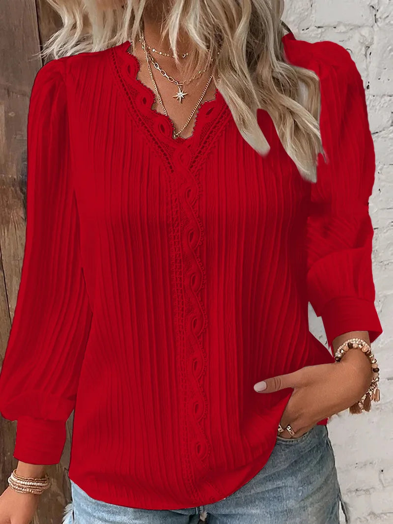 Blusa elegante de mujer con escote en V – Tela estructurada, manga larga, detalle de encaje