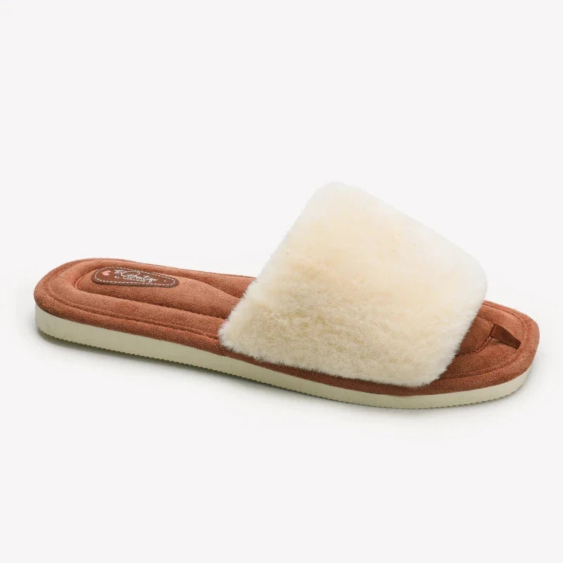 Bløde hjemmesko til kvinder - åbne slippers i imiteret pels med blød, polstret fodseng