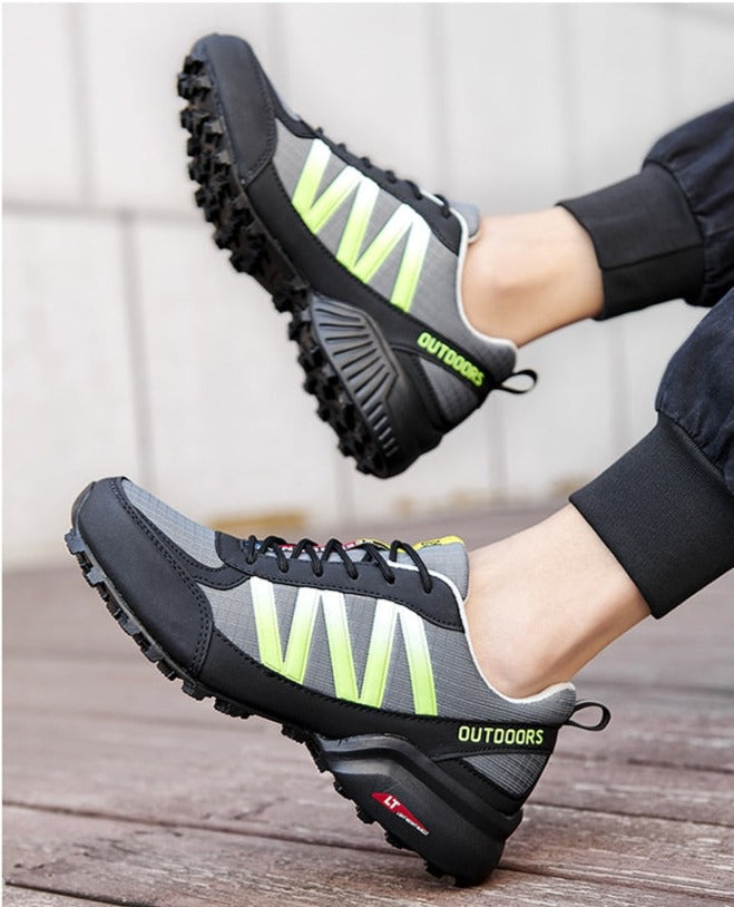 Men’s Outdoor Sneakers Durable Grip Sole Lace Up Supportive Trail Trainers