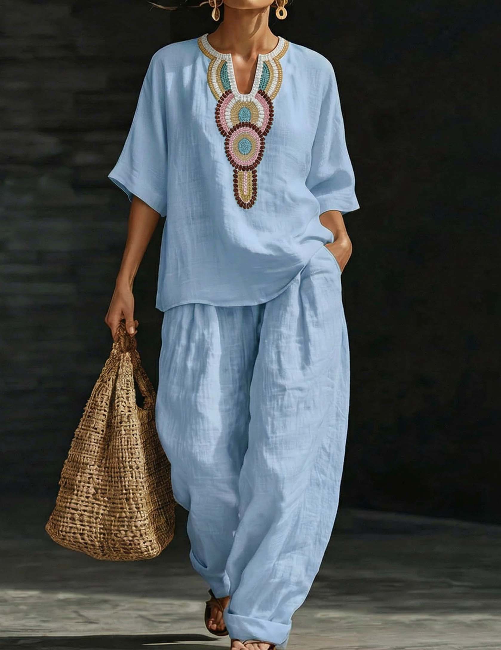 Completo Donna Comodo con Scollo Stampato e Pantaloni
