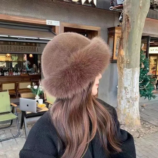 Women’s Faux-Fur Winter Hat – Plush Soft-Brim Cold-Weather Hat for Elegant Everyday Winter Styling