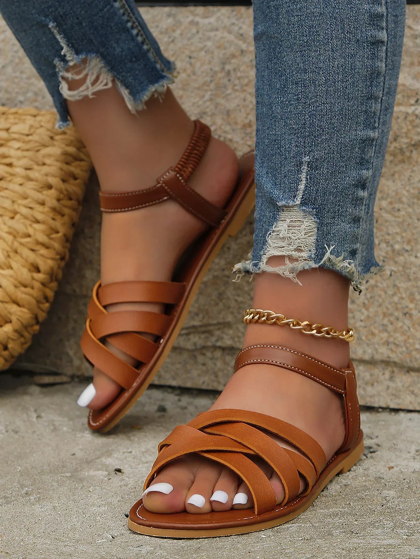 Sandalias planas para mujer con tiras cruzadas, talón elástico, comodidad y ajuste para el verano