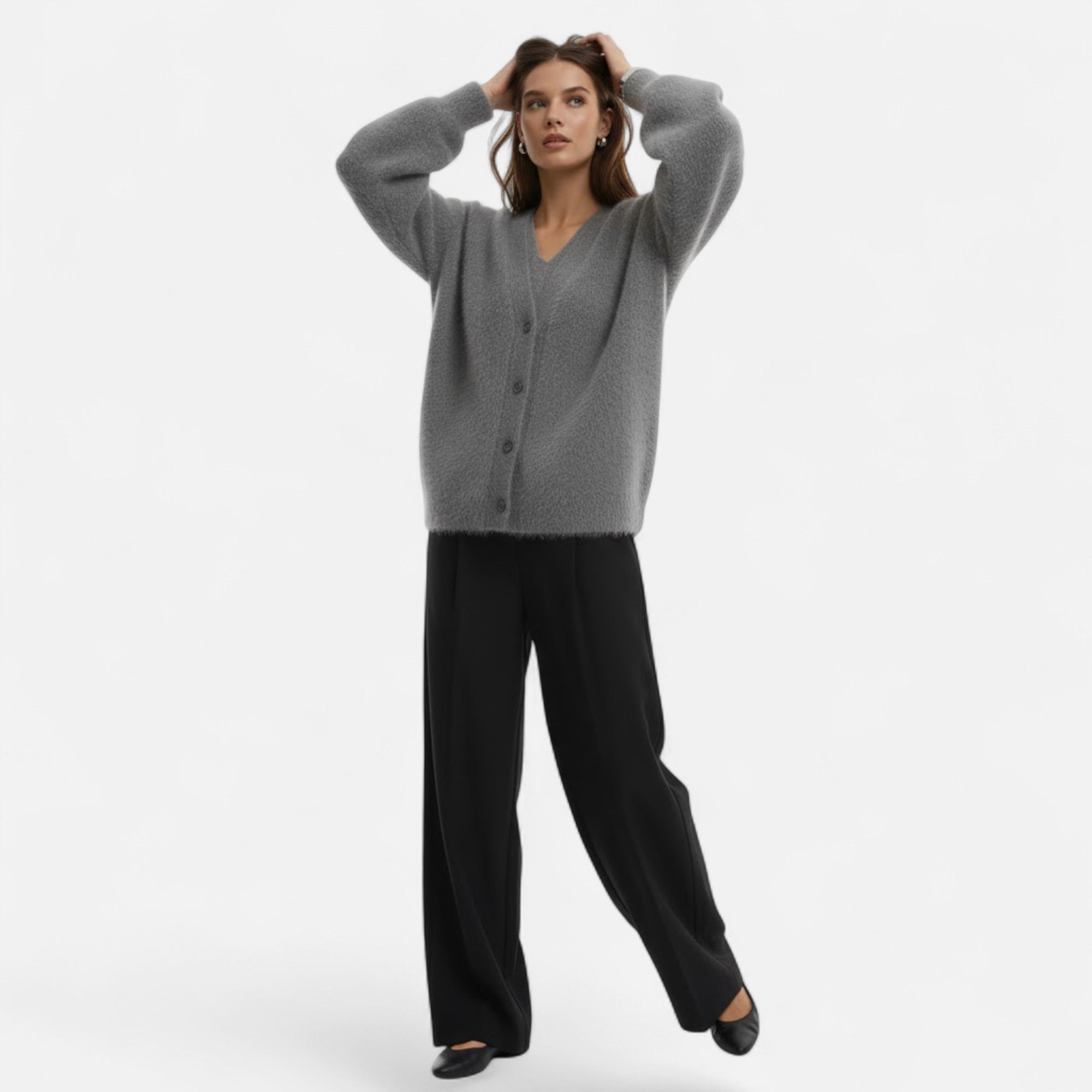 Valmonti | Women’s Loose V-Neck Buttoned Knit Cardigan