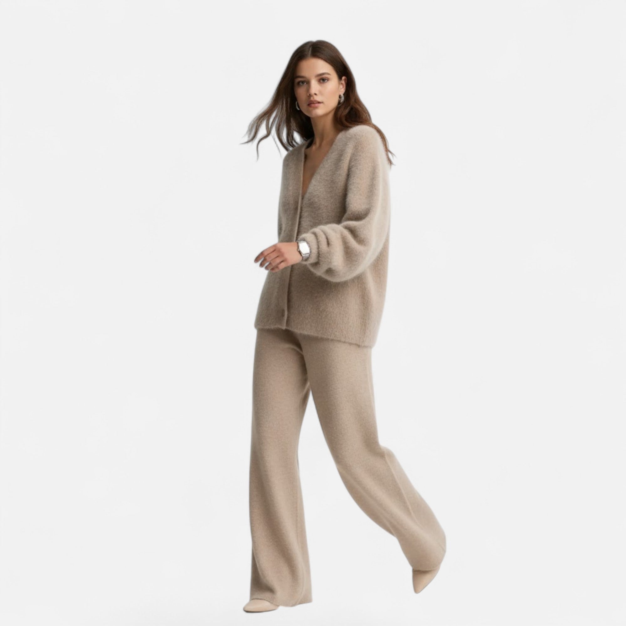 Valmonti | Women’s Loose V-Neck Buttoned Knit Cardigan