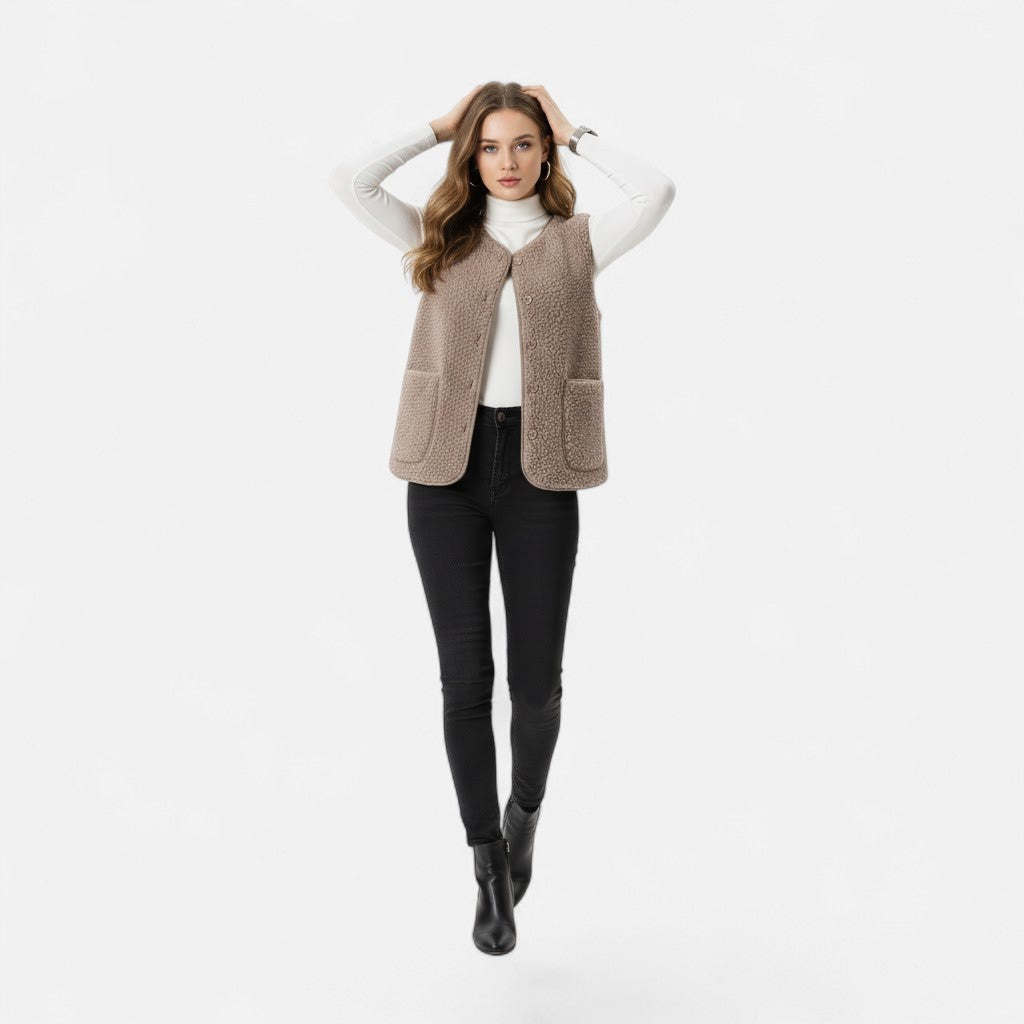 Valmonti | Women’s Plush Cashmere-Blend Vest