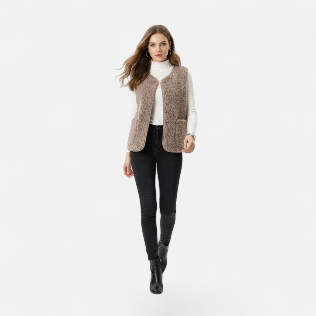 Valmonti | Women’s Plush Cashmere-Blend Vest
